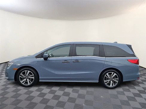 Certified 2023 Honda Odyssey Touring image 6