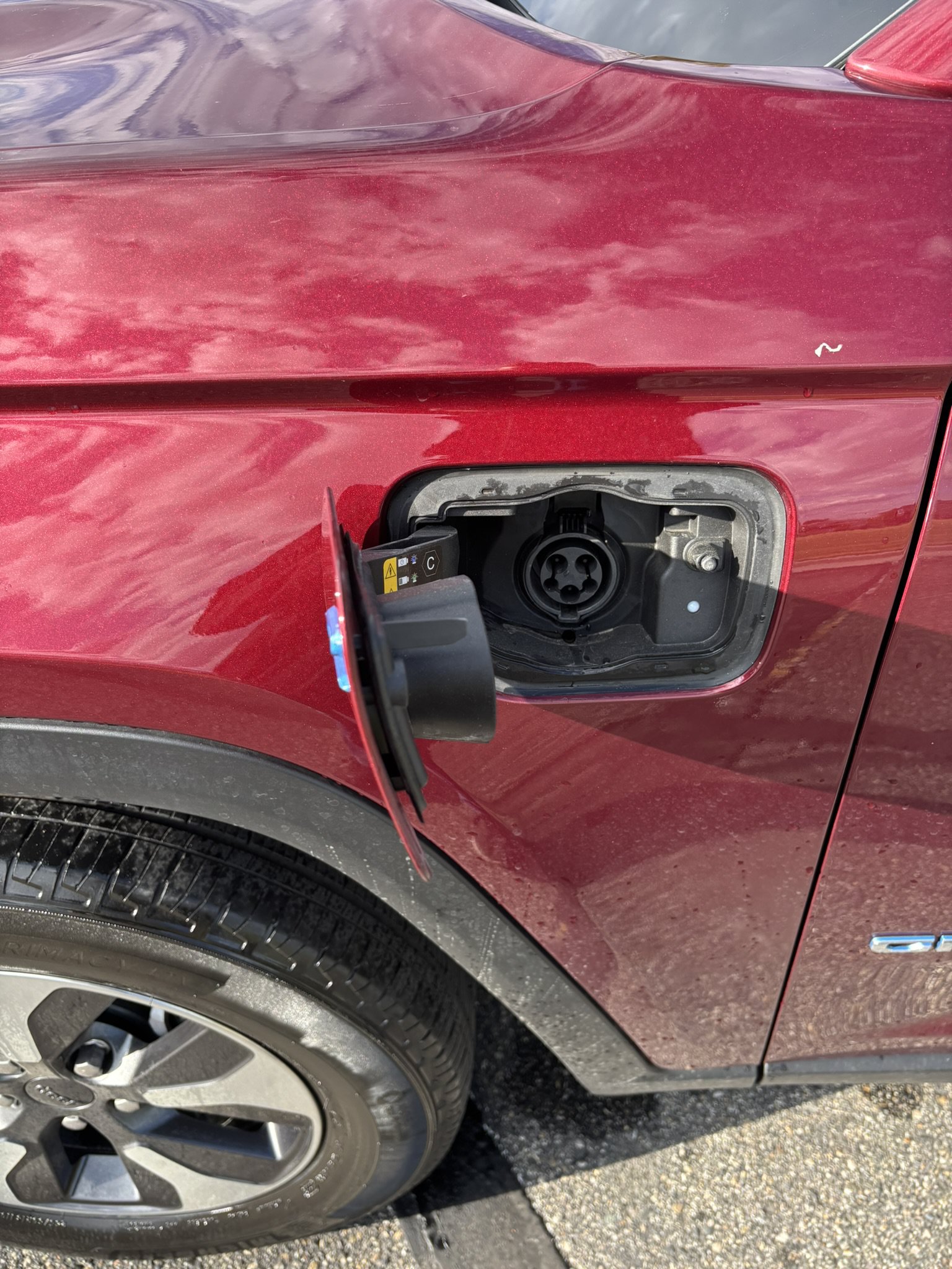 Used 2023 Jeep Grand Cherokee 4WD 4xe image 26