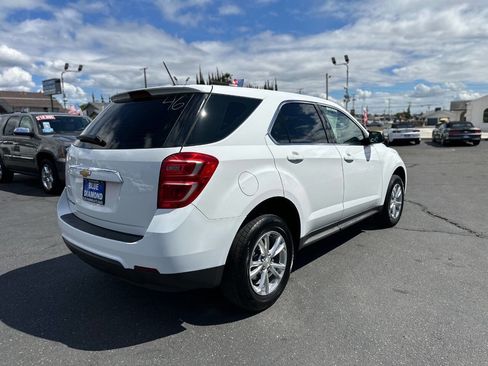 Used 2017 Chevrolet Equinox LS AWD/4WD image 6