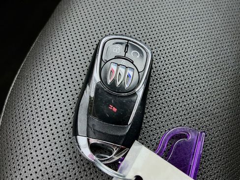 Used 2024 Buick Encore GX Sport Touring w/ Comfort Package FWD image 23