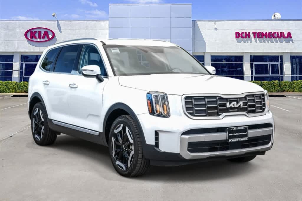 Certified 2024 Kia Telluride S w/ S Sunroof Package FWD image 3
