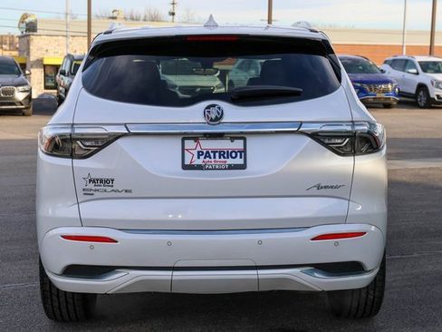 Used 2022 Buick Enclave Avenir w/ Avenir Technology Package image 4