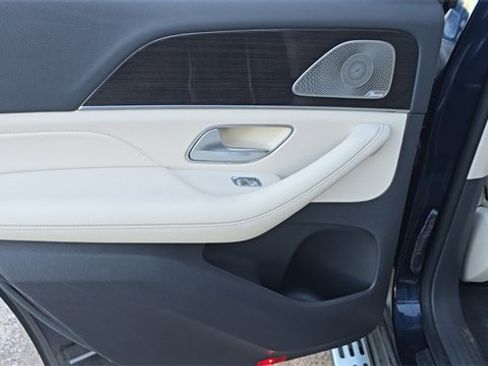 Used 2020 Mercedes-Benz GLE 350 4MATIC image 16