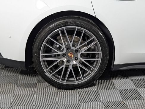 New 2026 Porsche Panamera RWD image 13