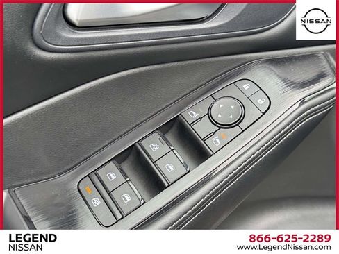 Certified 2024 Nissan Rogue SV image 14