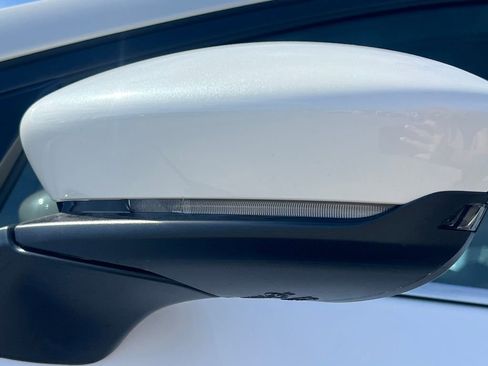 New 2026 MAZDA MAZDA3 2.5 S Hatchback w/ Premium Pkg image 11