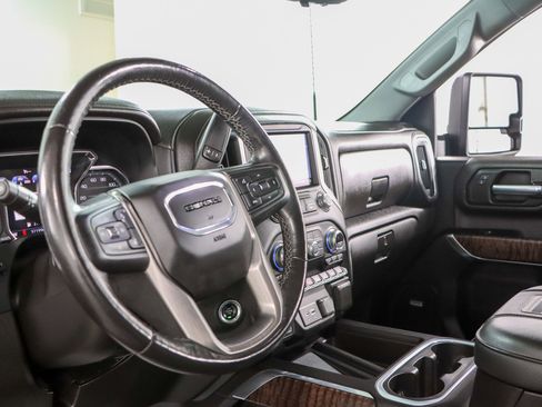 Used 2022 GMC Sierra 2500 Denali w/ Technology Package image 27