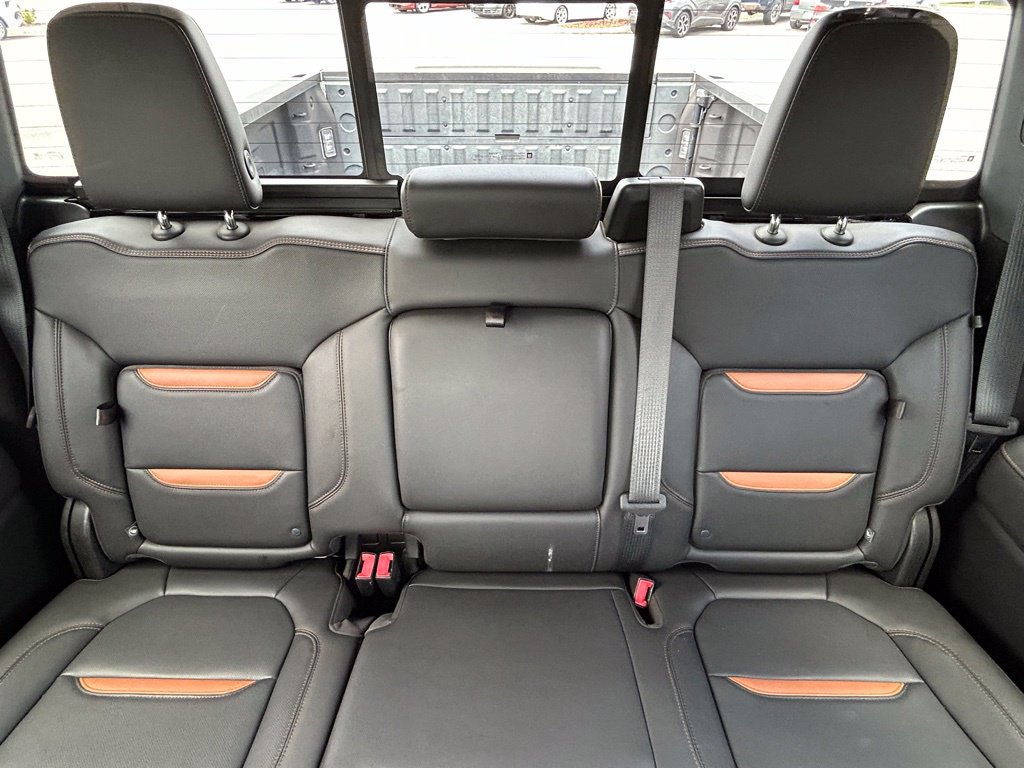 Used 2019 GMC Sierra 1500 AT4 w/ AT4 Premium Package AWD/4WD image 13