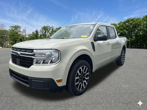 Used 2024 Ford Maverick Lariat FWD image 4