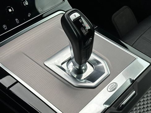 Used 2020 Land Rover Range Rover Evoque S image 22