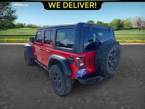 Used 2021 Jeep Wrangler Unlimited Rubicon AWD/4WD image 7