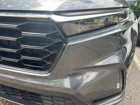 Used 2024 Honda CR-V EX image 7