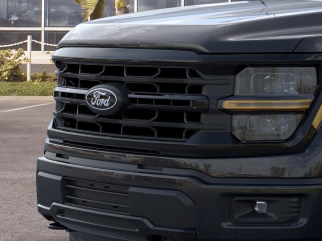 New 2026 Ford F150 XLT w/ XLT Black Appearance Package AWD/4WD image 17