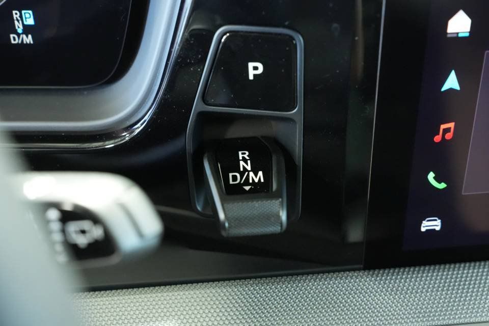 Certified 2026 Porsche Cayenne AWD/4WD image 18