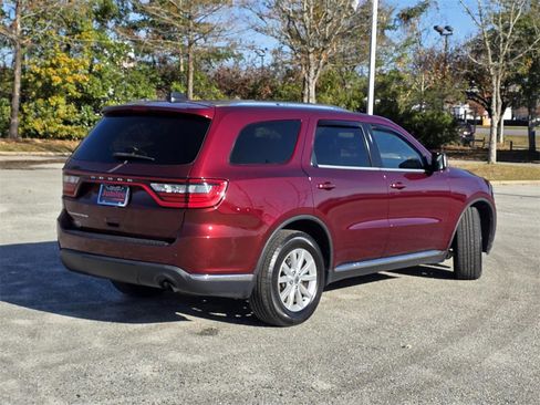 Used 2020 Dodge Durango SXT image 5