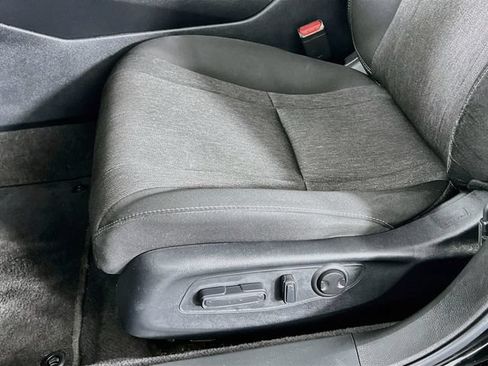 Certified 2024 Honda Accord EX image 22