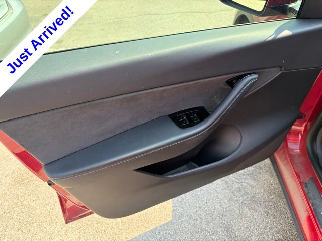 Used 2020 Tesla Model Y Long Range AWD/4WD image 24
