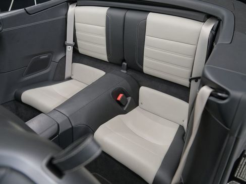 Used 2022 Porsche 911 Turbo image 24