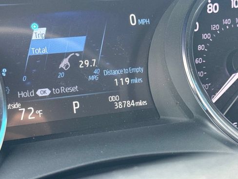 Used 2019 Toyota Camry XLE w/ Navigation Package FWD image 42