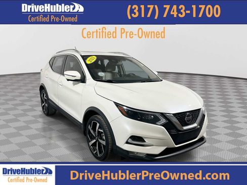 Used 2021 Nissan Rogue Sport SL w/ Premium Package image 1