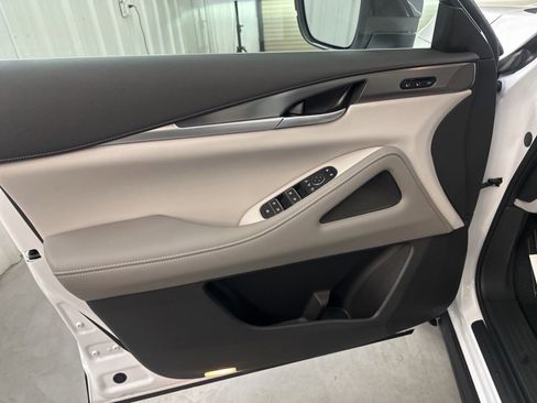 Used 2026 INFINITI QX60 Pure image 14