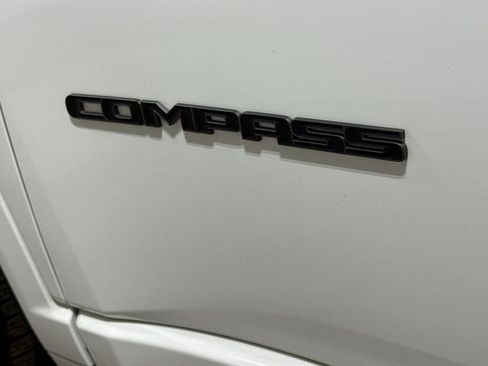 Used 2023 Jeep Compass High Altitude AWD/4WD image 27