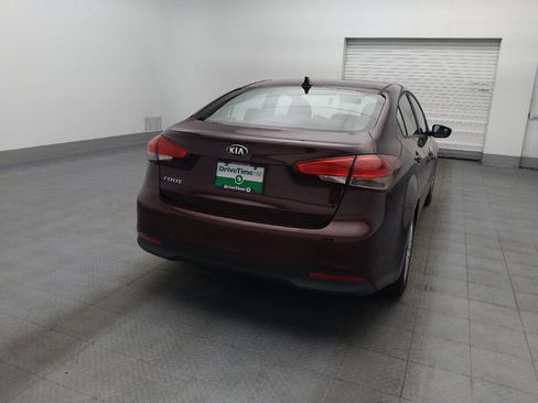 Used 2018 Kia Forte LX FWD image 7