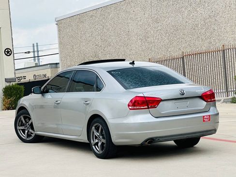 Used 2013 Volkswagen Passat 2.5 SE FWD image 7