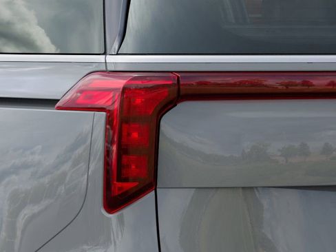 New 2026 Kia Carnival EX image 11