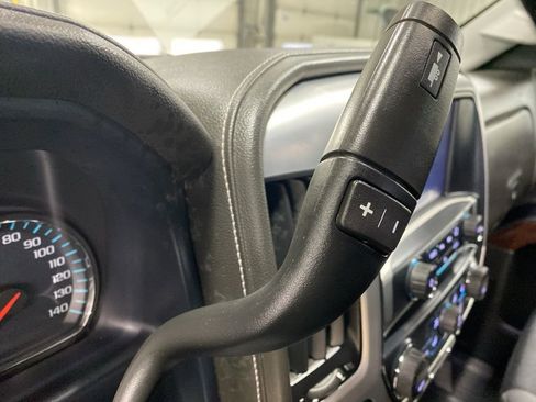 Used 2018 GMC Sierra 1500 SLE w/ SLE Value Package AWD/4WD image 34