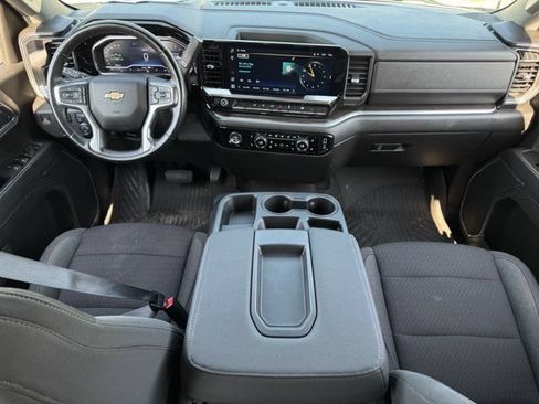 Certified 2024 Chevrolet Silverado 1500 LT w/ Protection Package AWD/4WD image 11