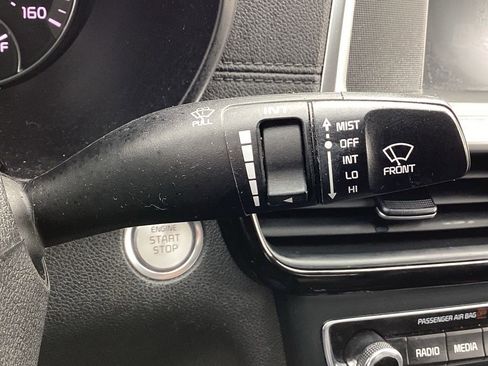 Used 2020 Kia Optima Premium image 31