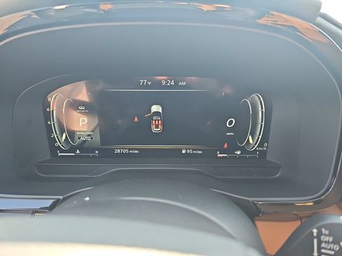 Used 2025 INFINITI QX60 Sensory AWD/4WD image 19
