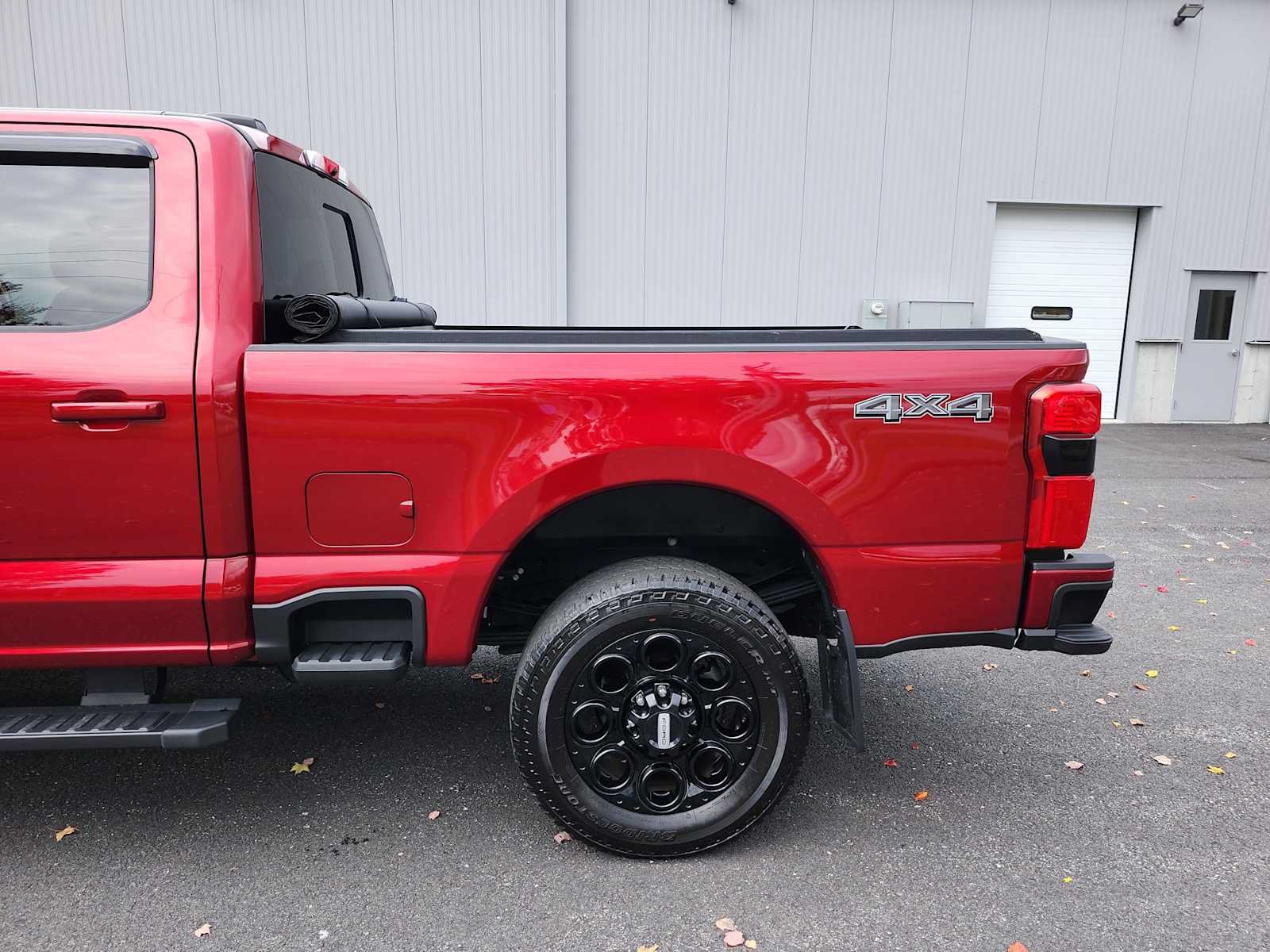 Used 2025 Ford F250 XLT w/ Black Appearance Package AWD/4WD image 16
