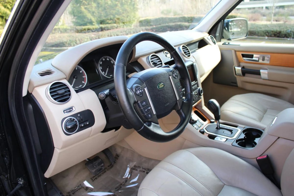 Used 2010 Land Rover LR4 HSE AWD/4WD image 11