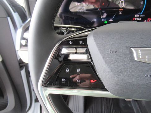 New 2027 Cadillac Vistiq Sport AWD/4WD image 30