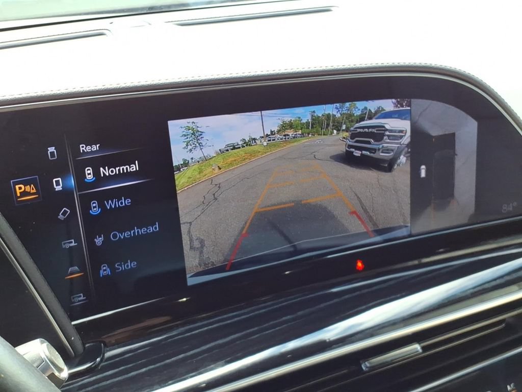 Used 2022 Cadillac Escalade Sport w/ Touring Package AWD/4WD image 28