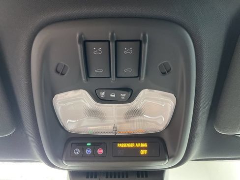 New 2026 GMC Canyon AT4 w/ Technology Plus Package AWD/4WD image 22