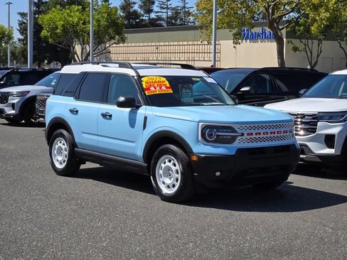 Certified 2025 Ford Bronco Sport Heritage w/ Convenience Package AWD/4WD image 6