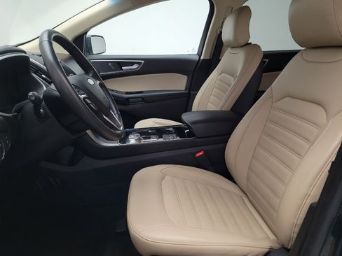 Used 2019 Ford Edge SEL FWD image 17