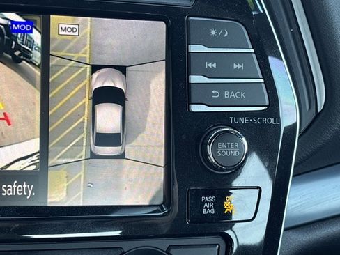 Used 2022 Nissan Maxima SR w/ Sport Mat Group image 35