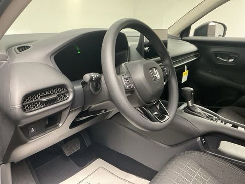 New 2026 Honda HR-V LX image 11