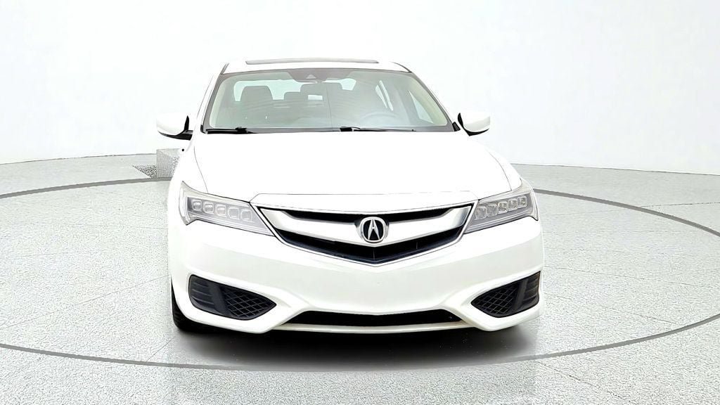 Used 2017 Acura ILX w/ Premium Package FWD image 2