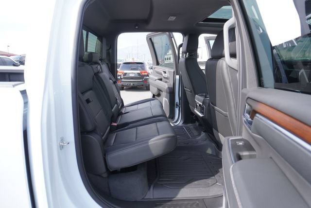 Used 2026 GMC Sierra 3500 Denali w/ Denali Reserve Package AWD/4WD image 27
