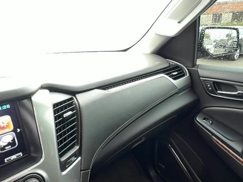 Used 2015 Chevrolet Tahoe LTZ AWD/4WD image 31