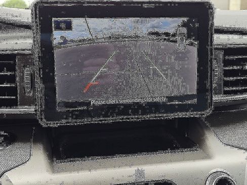 Used 2022 Ford Explorer XLT w/ Equipment Group 202A RWD image 15