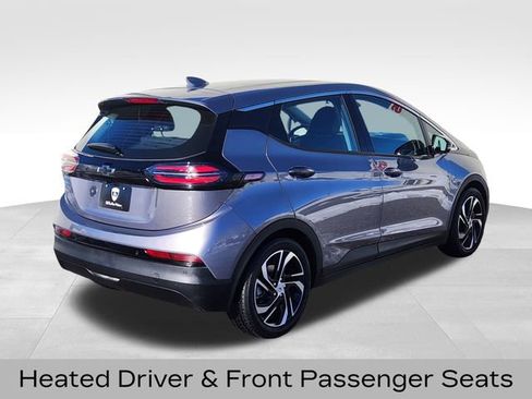 Used 2023 Chevrolet Bolt LT w/ Infotainment Package image 10