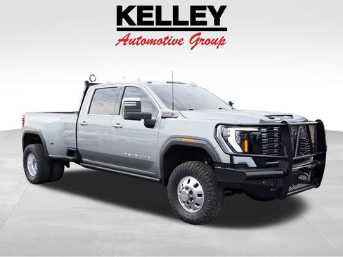 Used 2025 GMC Sierra 3500 Denali Ultimate image 1