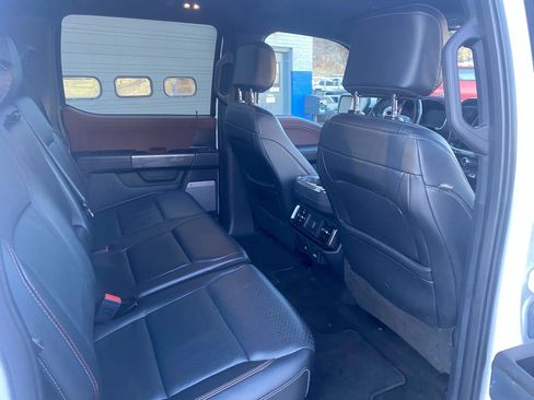 Used 2022 Ford F150 Lariat image 3