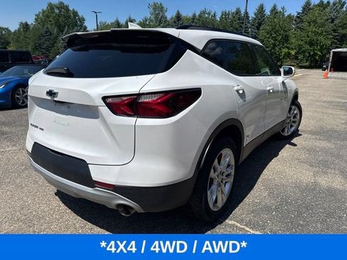 Used 2020 Chevrolet Blazer LT w/ Sound & Technology Package AWD/4WD image 2
